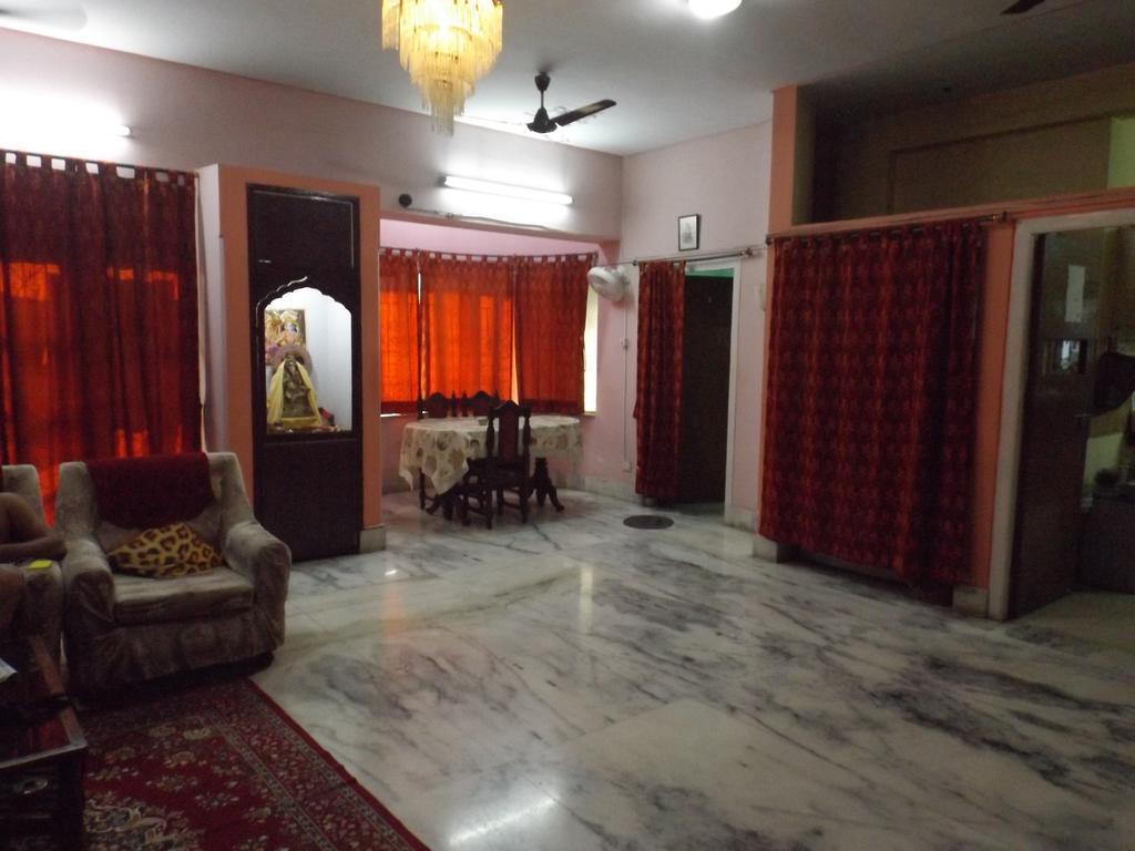 Hôtel Aakash Ganga Holidays à Calcutta Extérieur photo